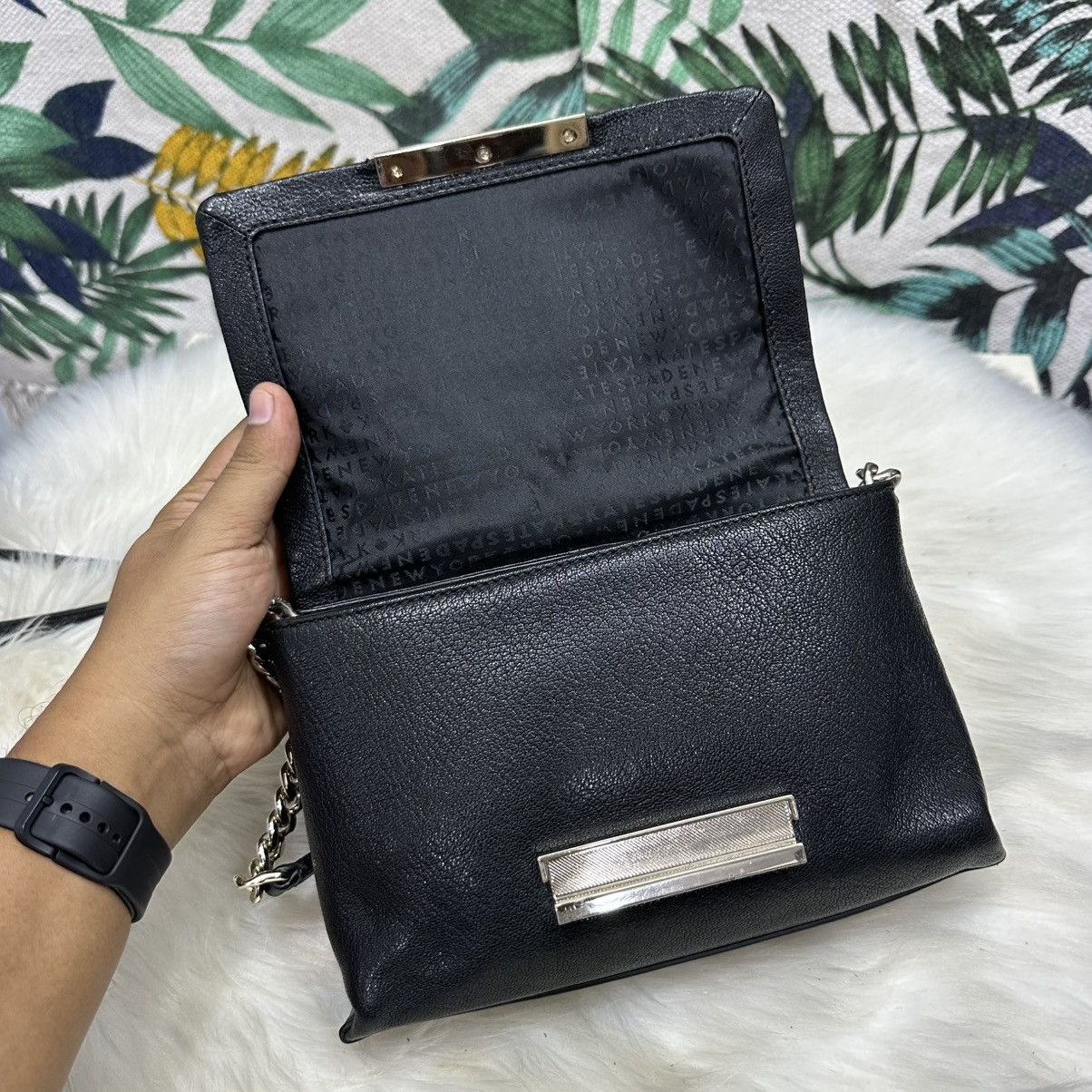 Kate Spade Authentic KATE SPADE Leather Crossbody Bag Size ONE SIZE - 11 Thumbnail