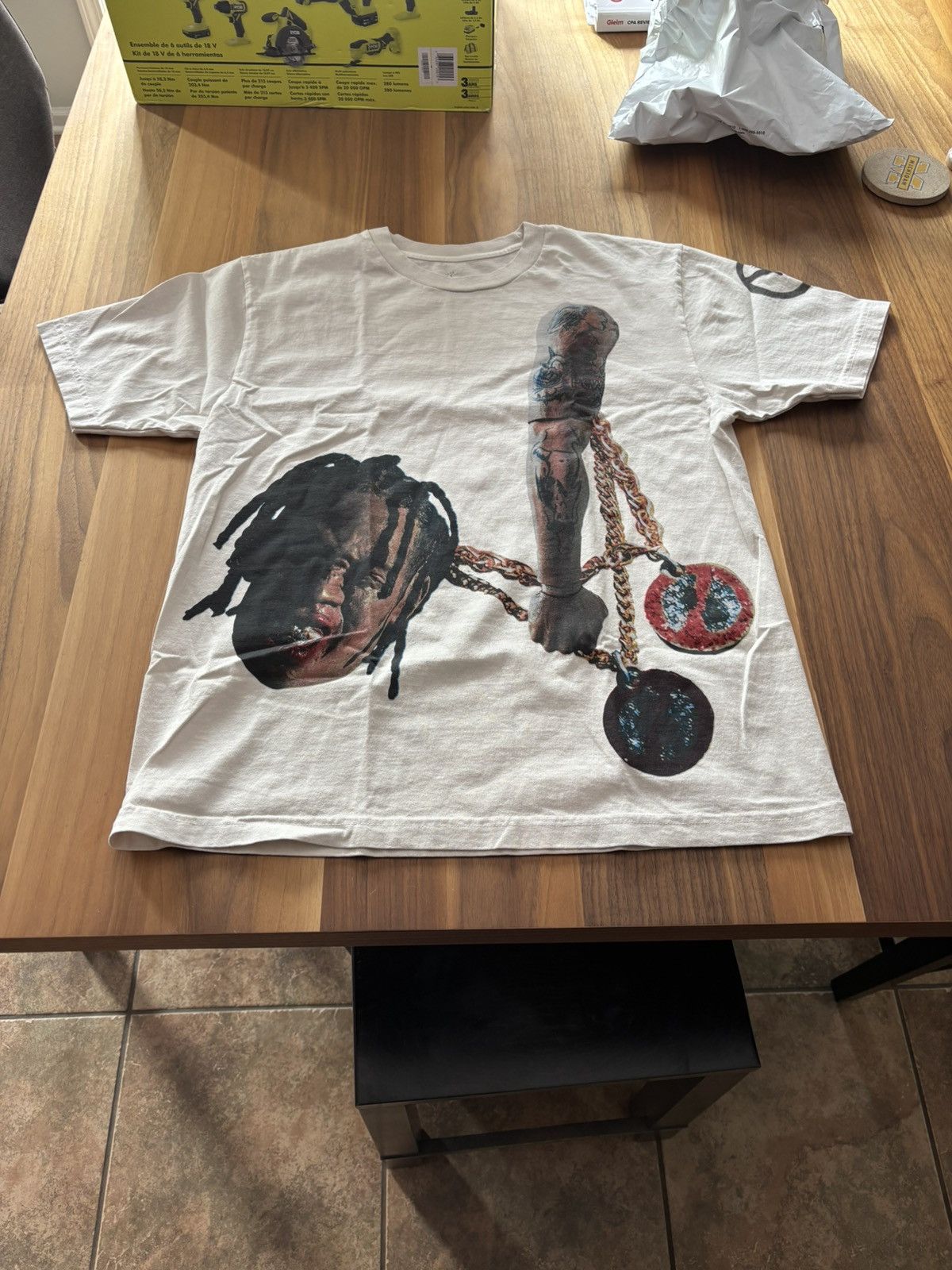 Travis Scott Rodeo 10 years chain t shirt. Size US L / EU 52-54 / 3 - 1 Thumbnail