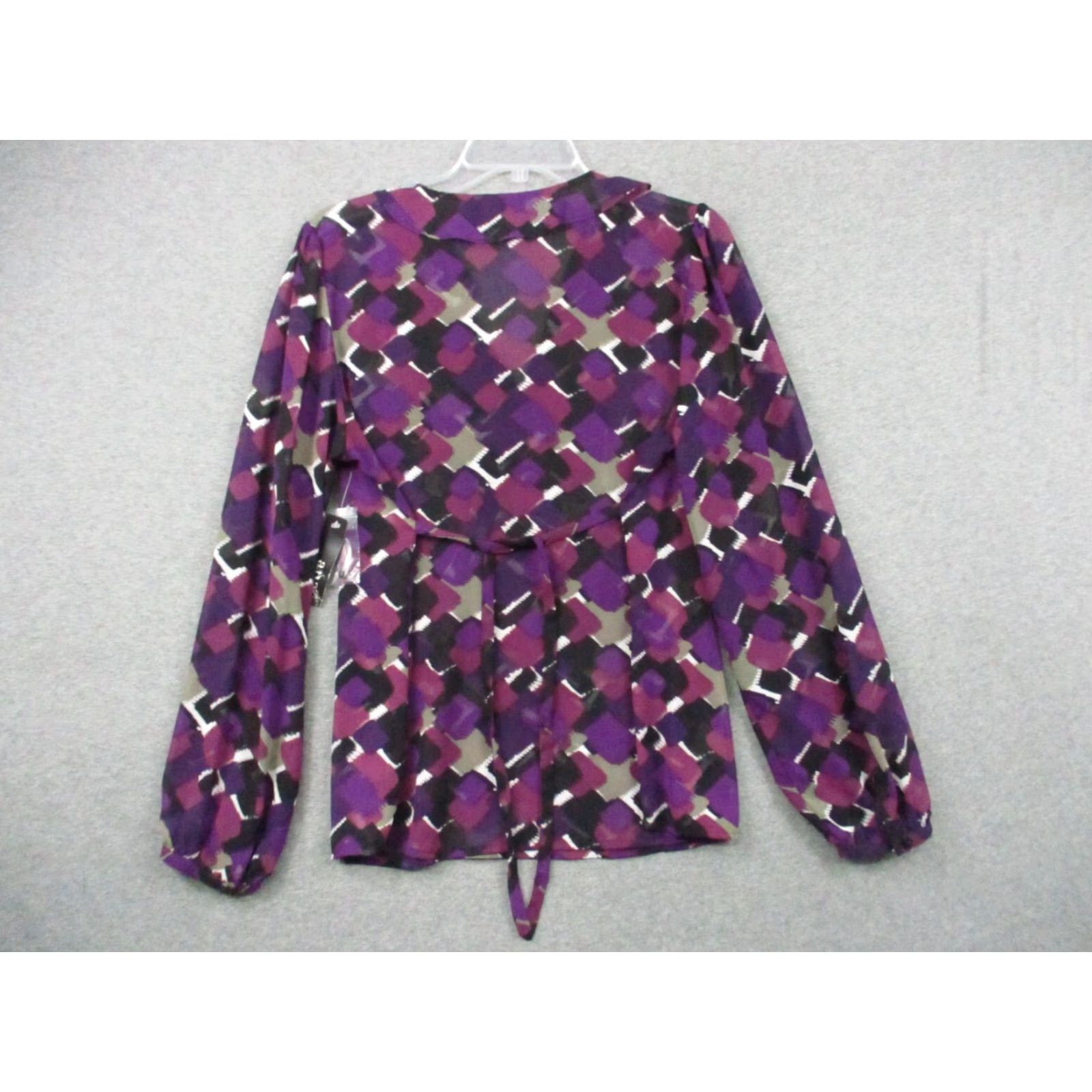 Vintage Ana Large Womens Blouses Purple Black Geometric Flowy Lightweight Shirts 2 Lot Size L / US 10 / IT 46 - 7 Thumbnail