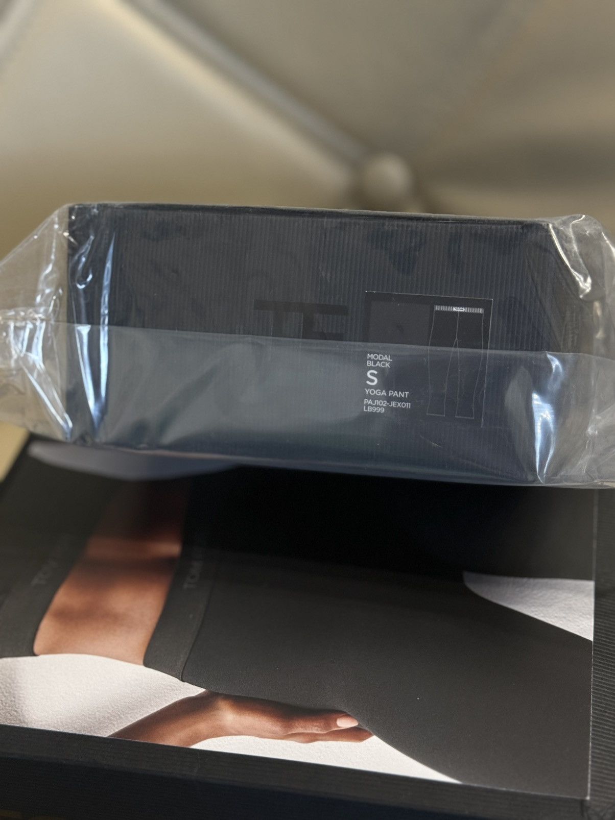 Tom Ford Tom Ford Leggings S Size 25" / US 0 / IT 36 - 10 Thumbnail