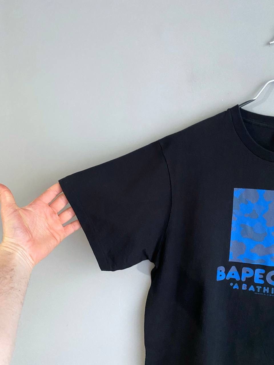 Bape Bape A Bathing Ape Blue Camo Print Black T-Shirt, Size L Size US L / EU 52-54 / 3 - 5 Thumbnail