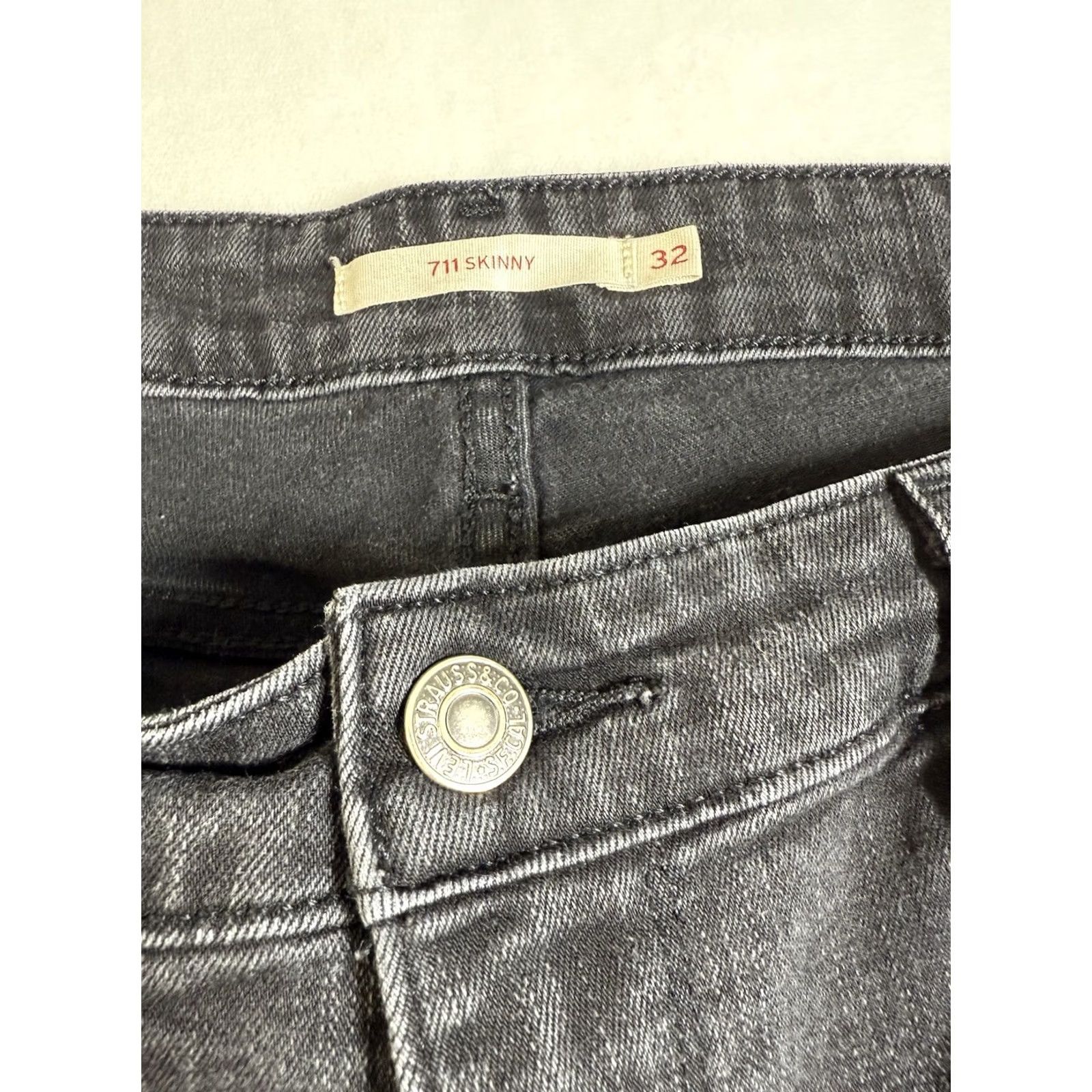 Levi's Levi's 711 Skinny Jeans Women Black/Grey Denim 32x30 Mid Rise 5-Pocket Regular 90s Theme Womens Size 24" / US 00 / IT 34 - 2 Thumbnail