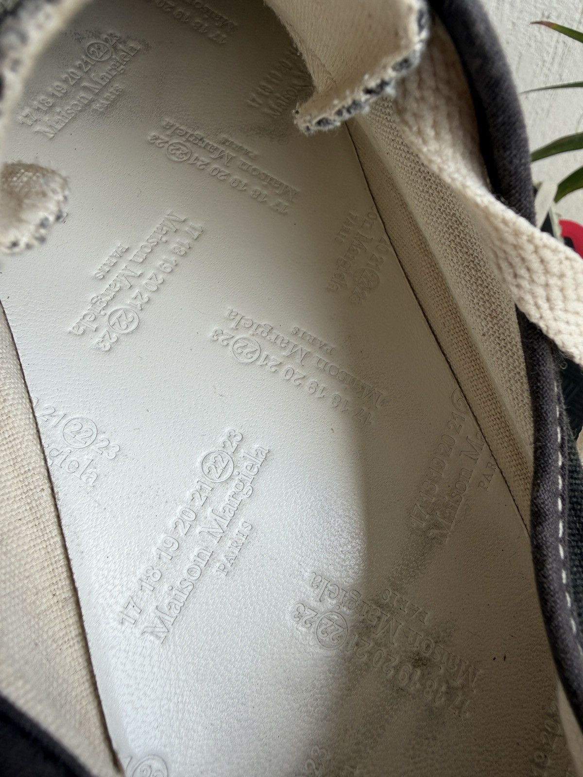 Maison Margiela tabi canvas sneaker Size US 8 / IT 38 - 11 Thumbnail
