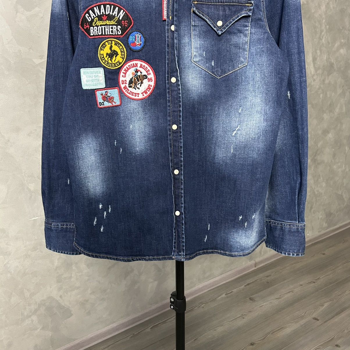 Dsquared2 Dsquared2 Distresses Western Denim Shirt With Patches Size US M / EU 48-50 / 2 - 4 Thumbnail