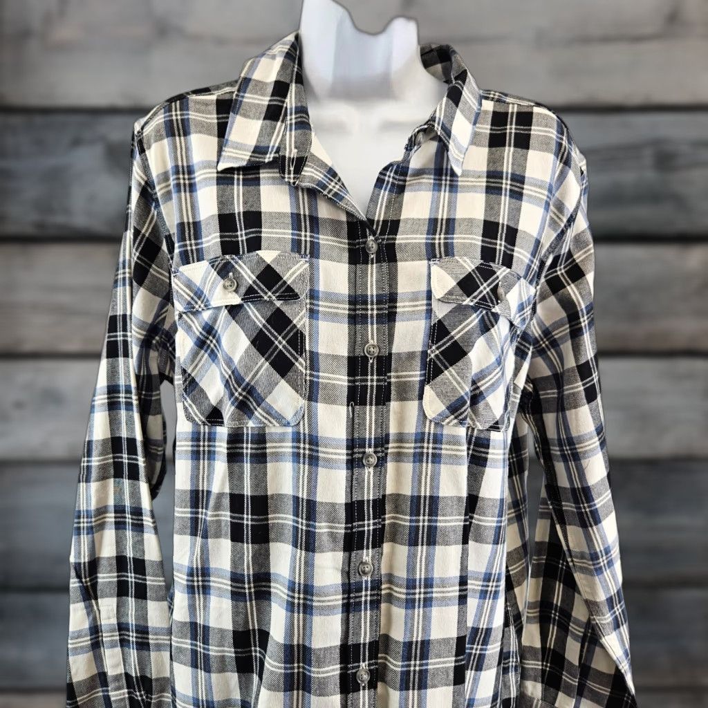 Eddie Bauer Eddie Bauer Womens Button Front Shirt XL Blue Plaid Long Sleeve Shirt Women XL Blue Plaid Button-Up Size XL / US 12-14 / IT 48-50 - 1 Thumbnail