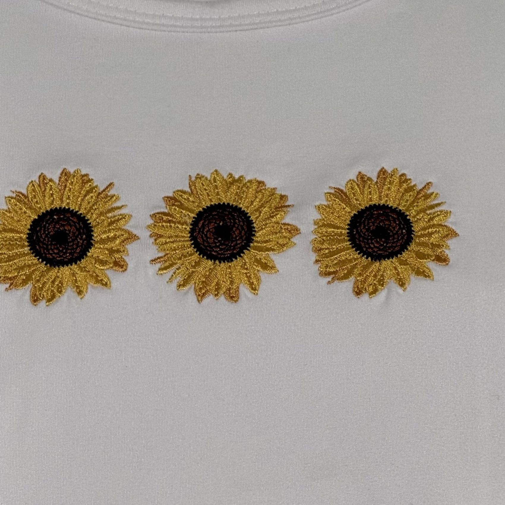 Sunflower Love Streak Large White Scoop Neck Sunflower Floral Embroidered LS Stretch Shirt Size L / US 10 / IT 46 - 2 Thumbnail