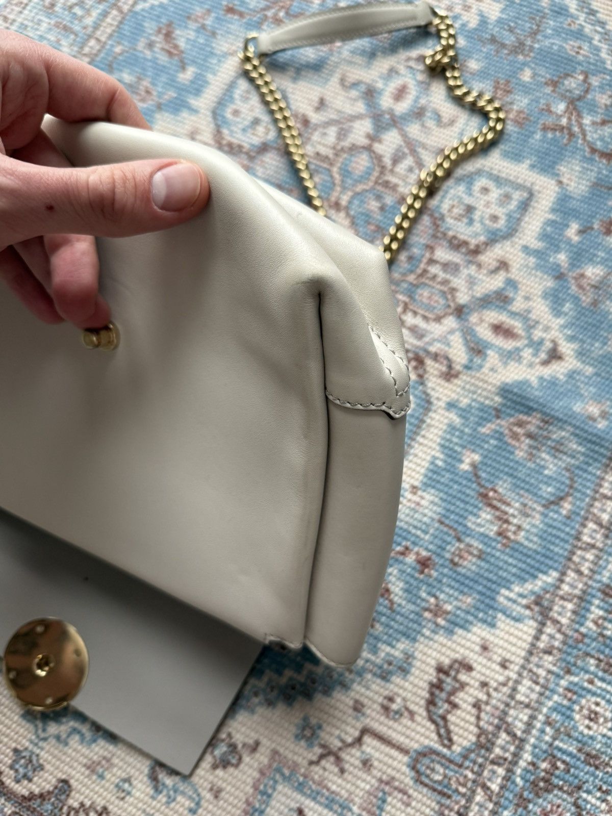 Anya Hindmarch Anya Hindmarch Smile White Leather Shoulder Bag Size ONE SIZE - 17 Thumbnail