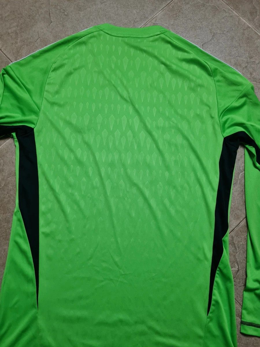 Adidas Leeds United Goalkeeper Adidas Long Sleeve Jersey & Shorts Size US S / EU 44-46 / 1 - 9 Thumbnail