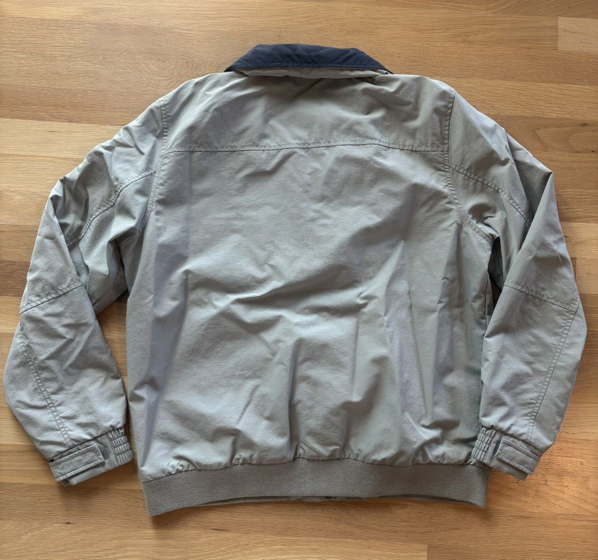 Tommy Hilfiger Tommy Hilfiger Light Grey Flag Light Bomber Jacket Size US L / EU 52-54 / 3 - 2 Thumbnail