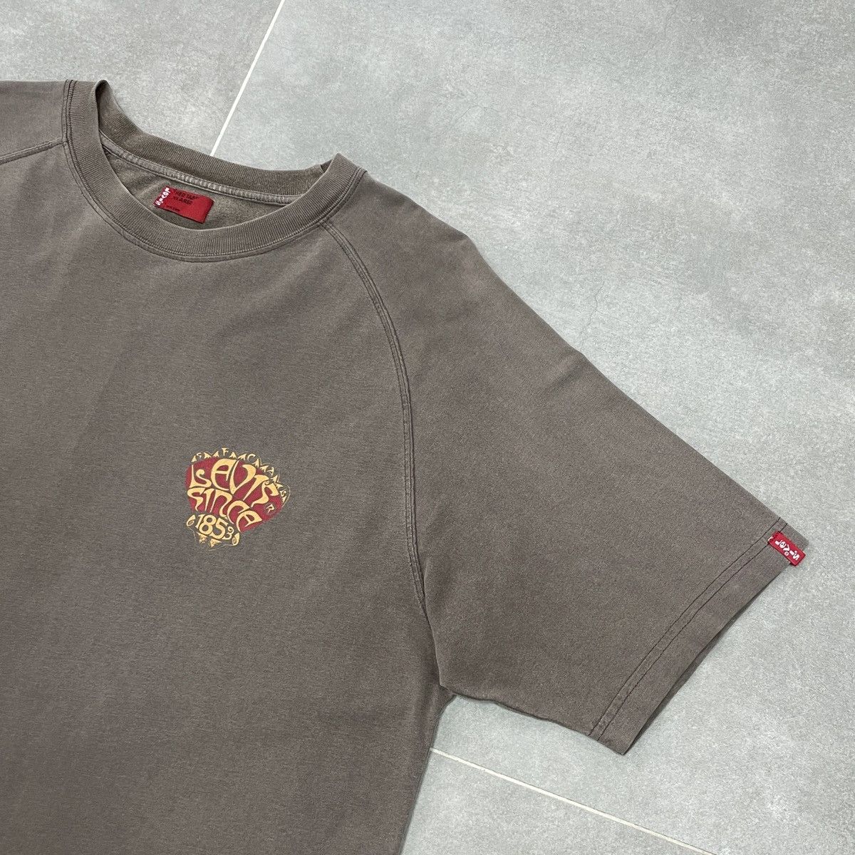 Levi's × Vintage Vintage Levi's Red Tab Mamala Bay Surfing Festival T-Shirt Size US XL / EU 56 / 4 - 7 Thumbnail