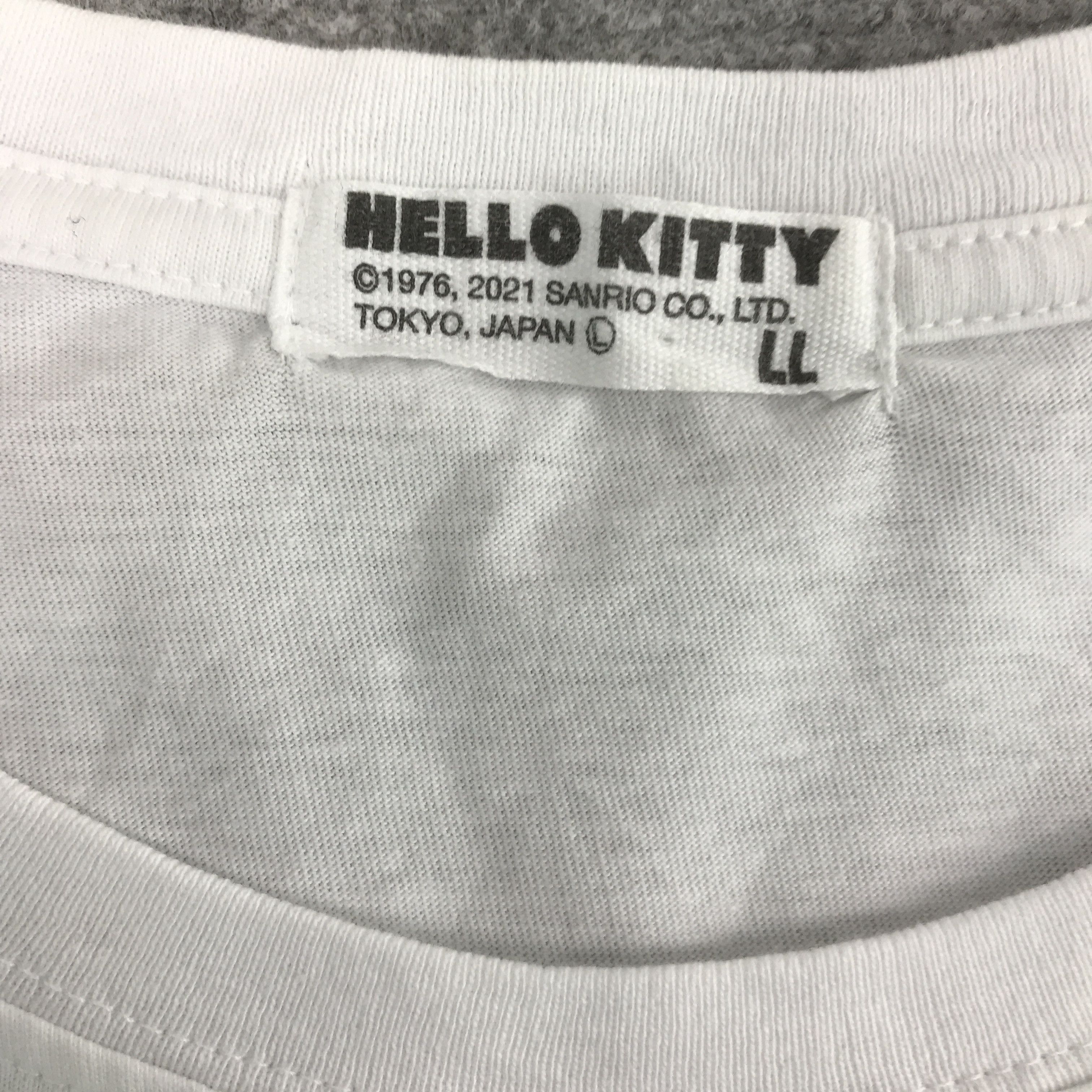 Japanese Brand VTG HELLO KITTY CARTON JAPAN TSHIRTS Size US L / EU 52-54 / 3 - 10 Thumbnail