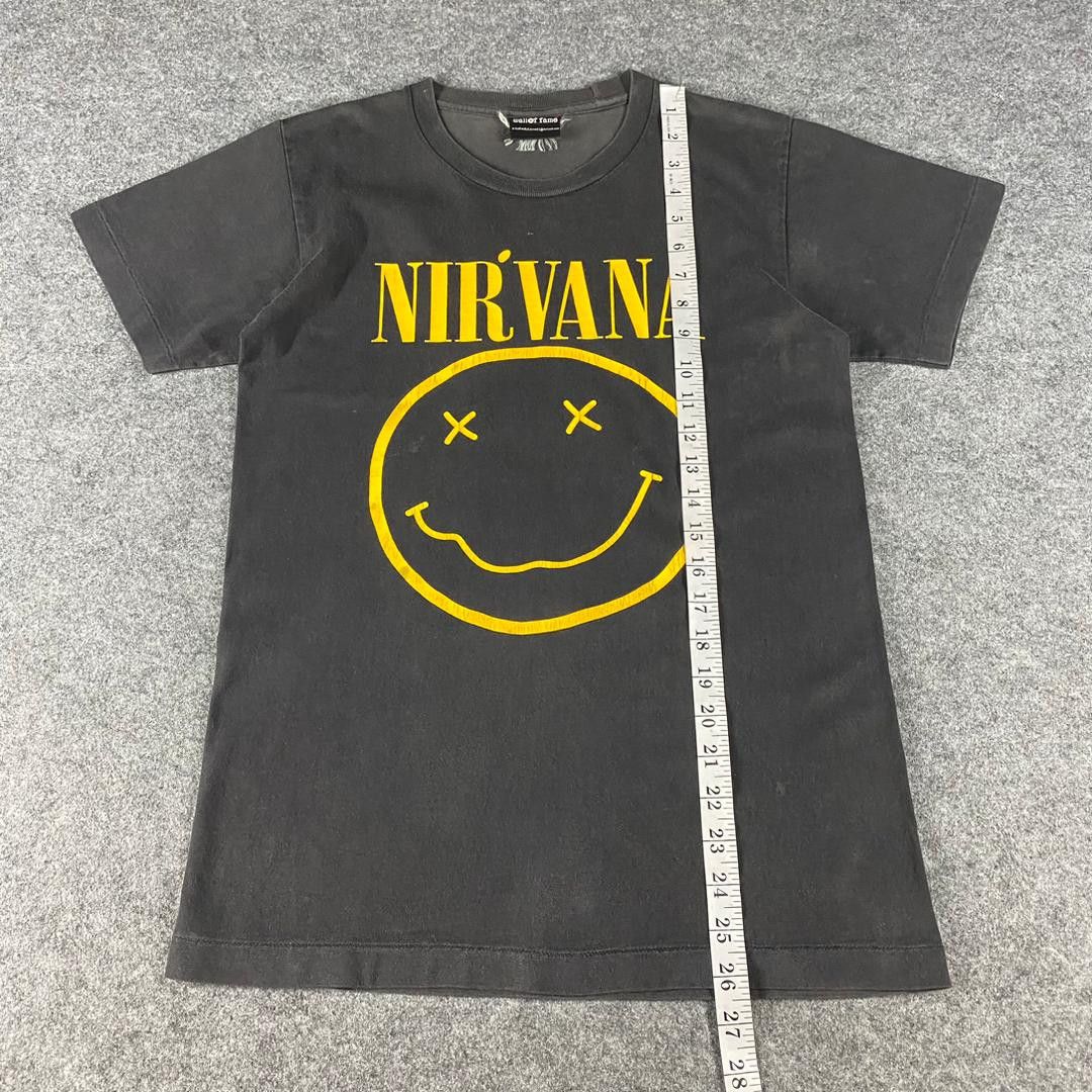 Nirvana Vintage Nirvana Nevermind Smile Tshirt Size US S / EU 44-46 / 1 - 7 Thumbnail