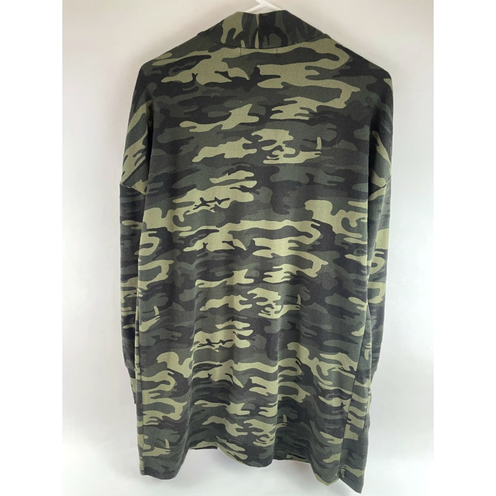 Sanctuary Sanctuary Sweater Cardigan Women’s Size S MultiCam Camouflage Long Sleeve Knit Polyester Spandex Breathable Modern Outdoor Shirt? Size S / US 4 / IT 40 - 2 Thumbnail
