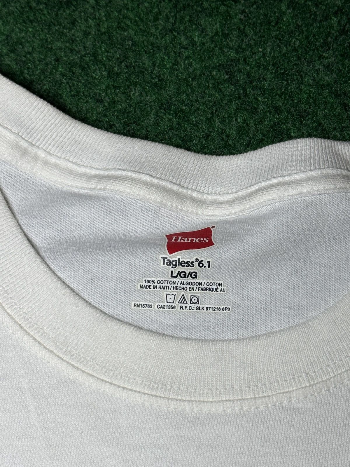 Hanes Hanes Tagless Vintage Shirt Promo Y2K Never Worn L T Shirt Size US L / EU 52-54 / 3 - 3 Thumbnail