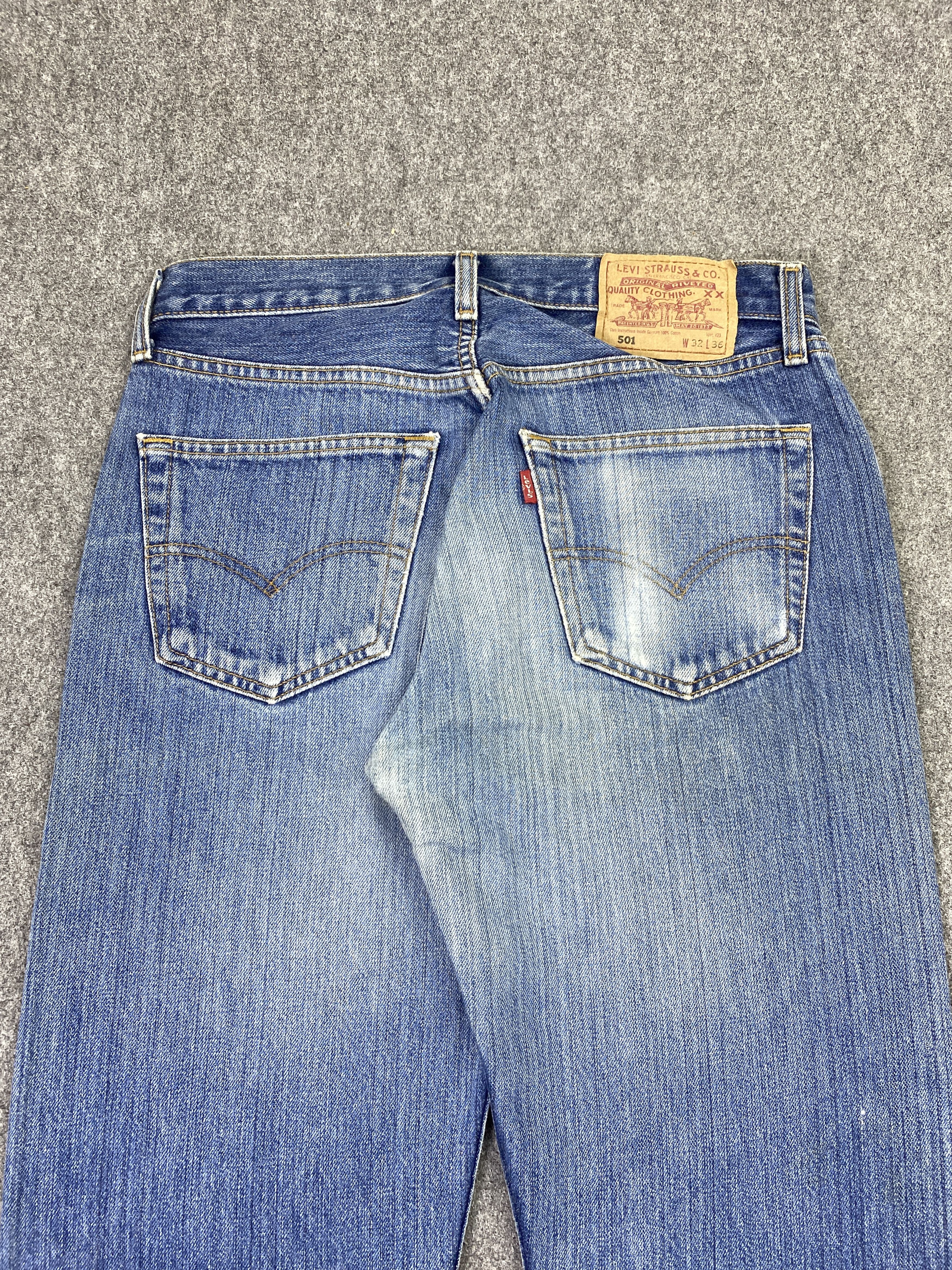Levi's Vintage Levi's 501 Faded Blue Jeans DP2852 Size US 30 / EU 46 - 4 Thumbnail