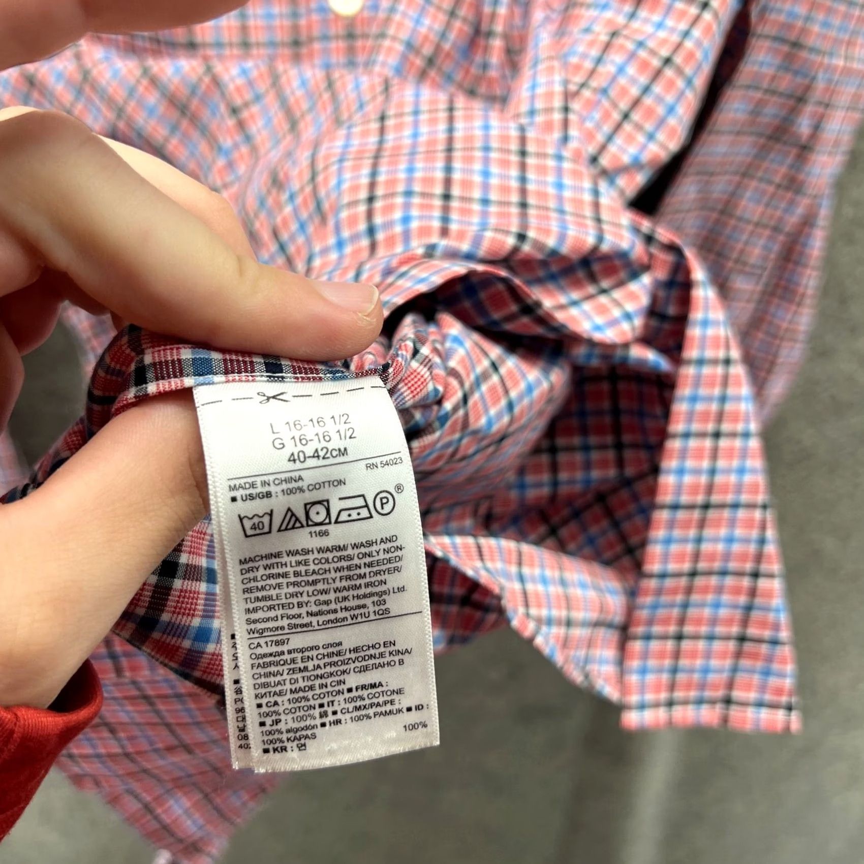 Banana Republic VINTAGE? No. Banana Republic Shirt Men Large Pink Button Down Camden Stretch Plaid Size US L / EU 52-54 / 3 - 3 Thumbnail