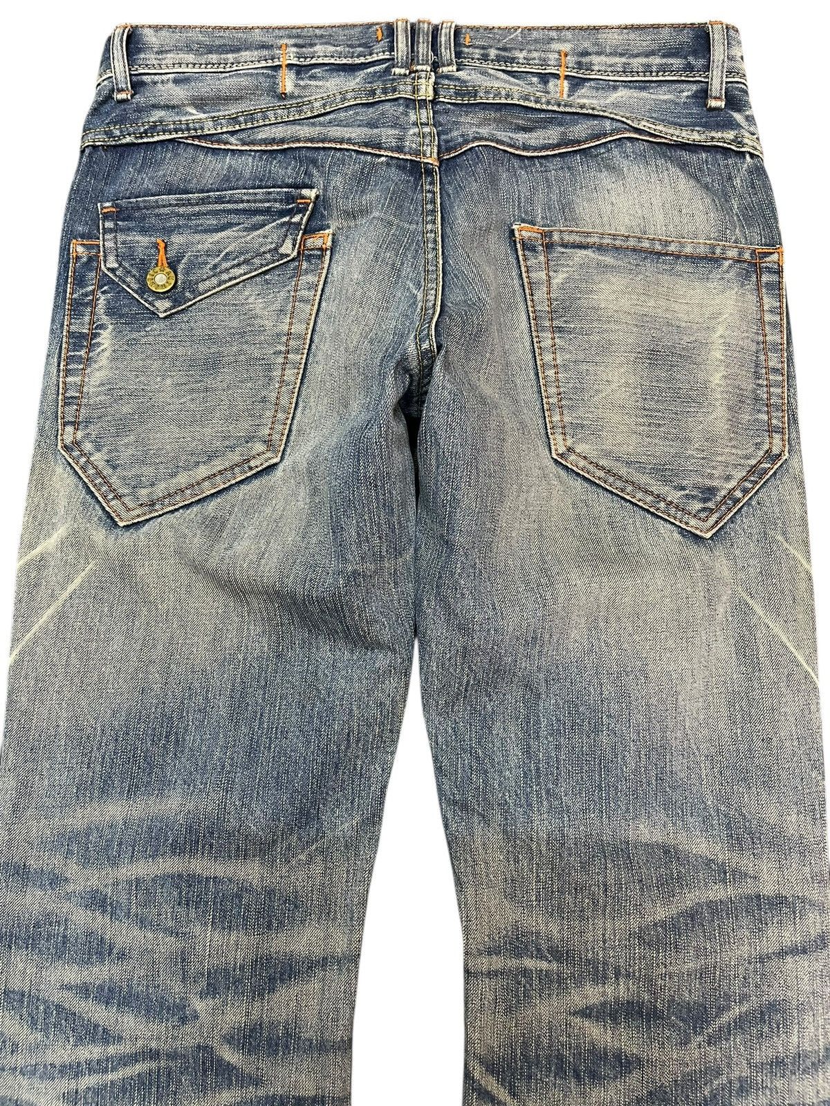 Japan Blue × Le Grande Bleu (L.G.B.) Vintage Blue Way Whiskers Grunge Faded Denim Size US 30 / EU 46 - 9 Thumbnail