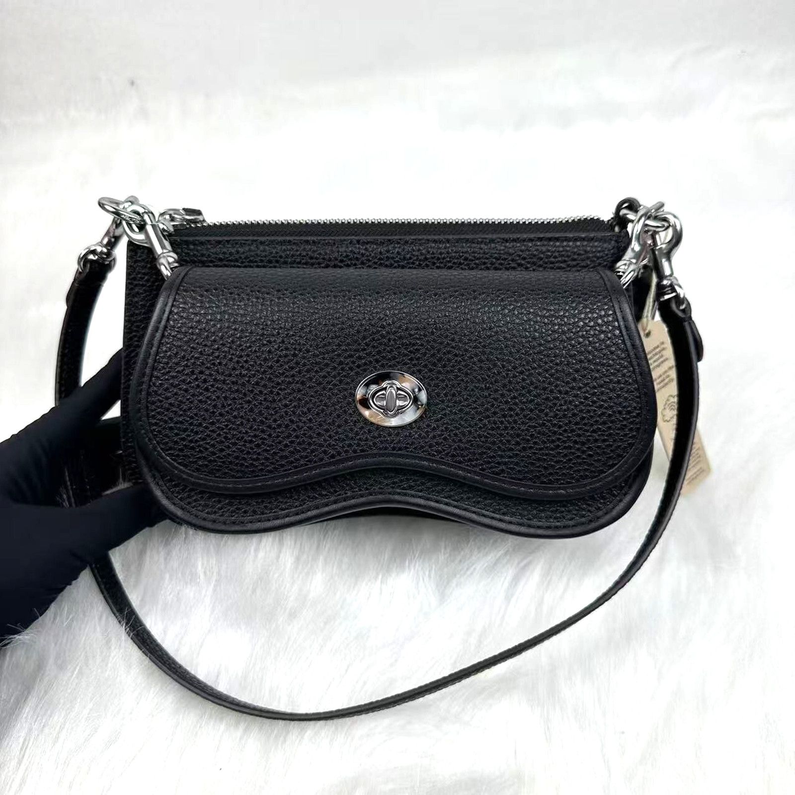 Coach Coach CT381 Wavy Double Pouch Bag Coachtopia Leather