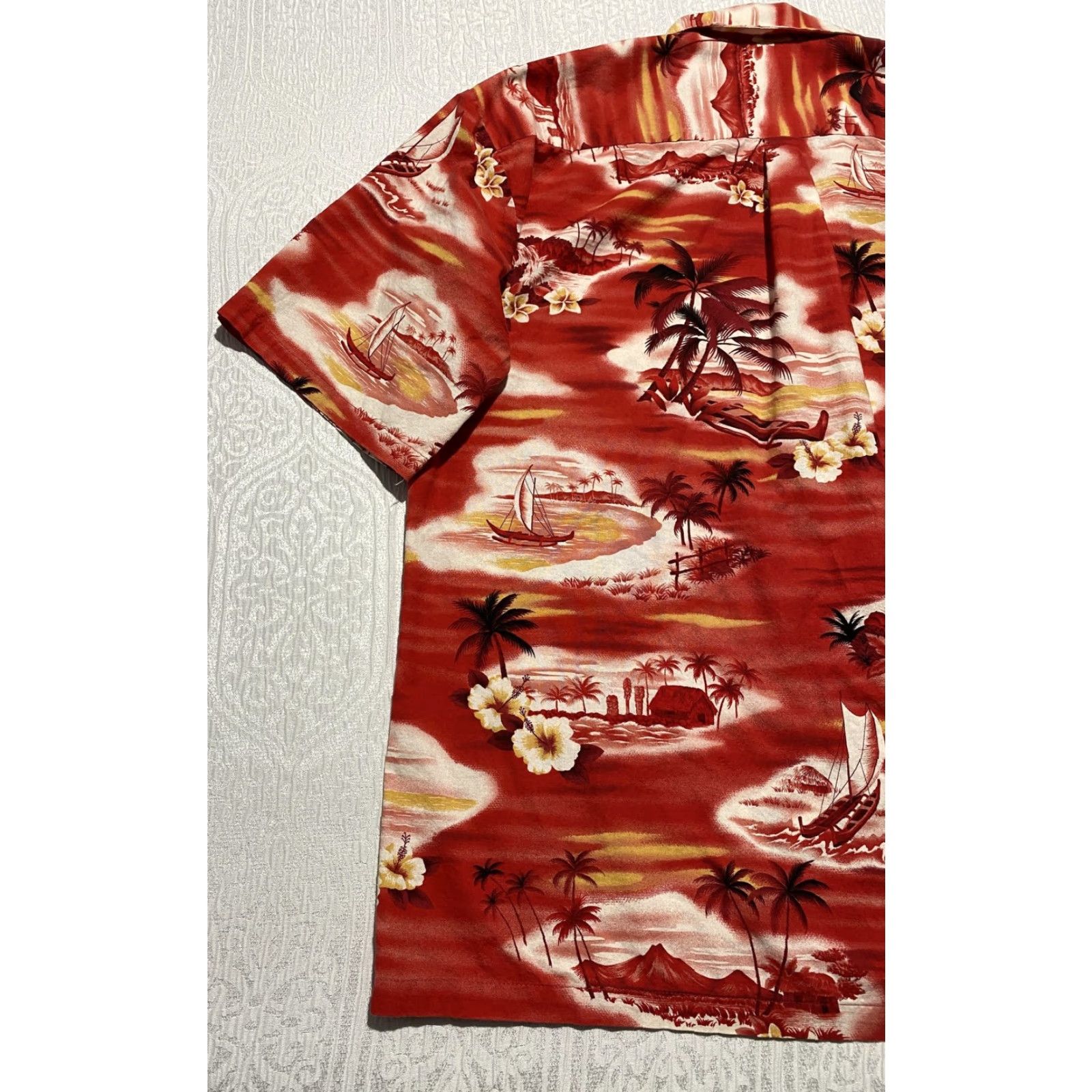 Vintage VINTAGE Seawind Mens Button-Up Hawaiian Shirt Red 100% Cotton Short Sleeve Size US M / EU 48-50 / 2 - 3 Thumbnail