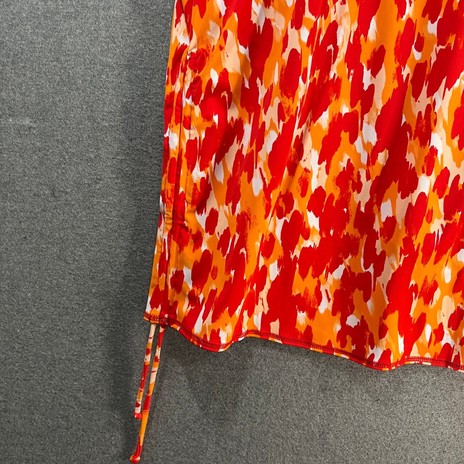Other zuda Swim Skort with Ruching TrueRedAbstract Size 30W Size 30" / US 8 / IT 44 - 5 Thumbnail
