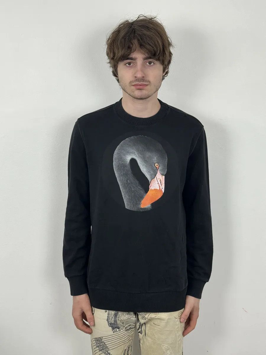 Givenchy AW2017 Givenchy Black Duck Crewneck Sweater by Riccardo Tisci Size US S / EU 44-46 / 1 - 2 Thumbnail