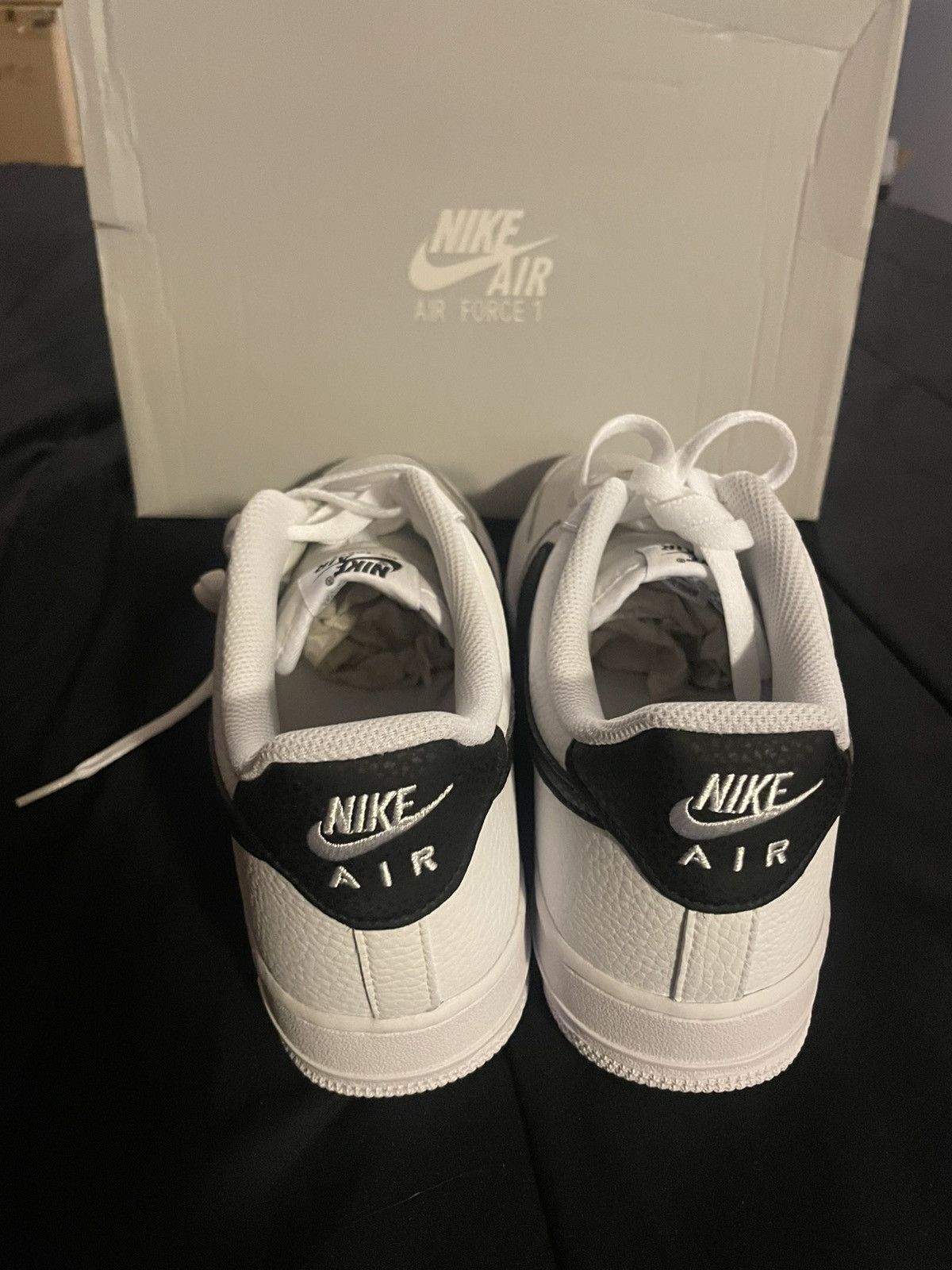 Nike Nike Air Force 1 ‘07 Size US 10 / EU 43 - 2 Thumbnail