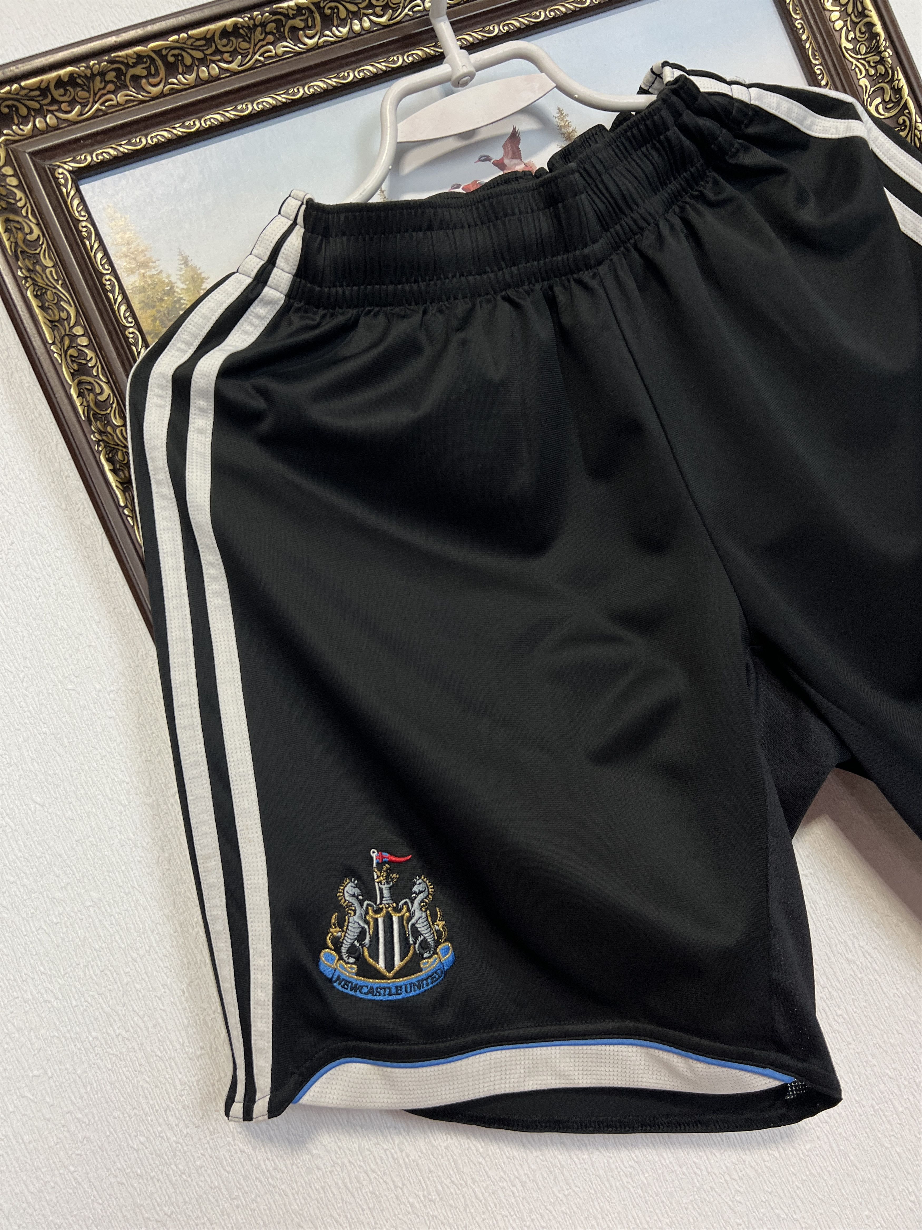 Adidas Vintage Adidas Newcastle United Football Shorts Soccer Track Size US 32 / EU 48 - 3 Thumbnail