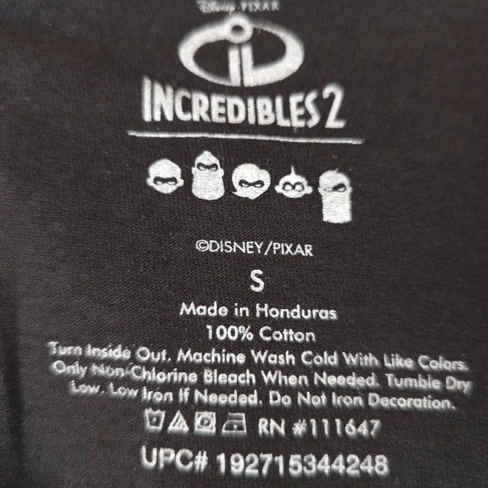 Disney **Incredible Incredibles 2 T-Shirt Black Mens Size Small Disney Pixar** User: **Black Incredibles 2 T-Shirt Mens Size Small Disney Pixar** Size US S / EU 44-46 / 1 - 5 Thumbnail