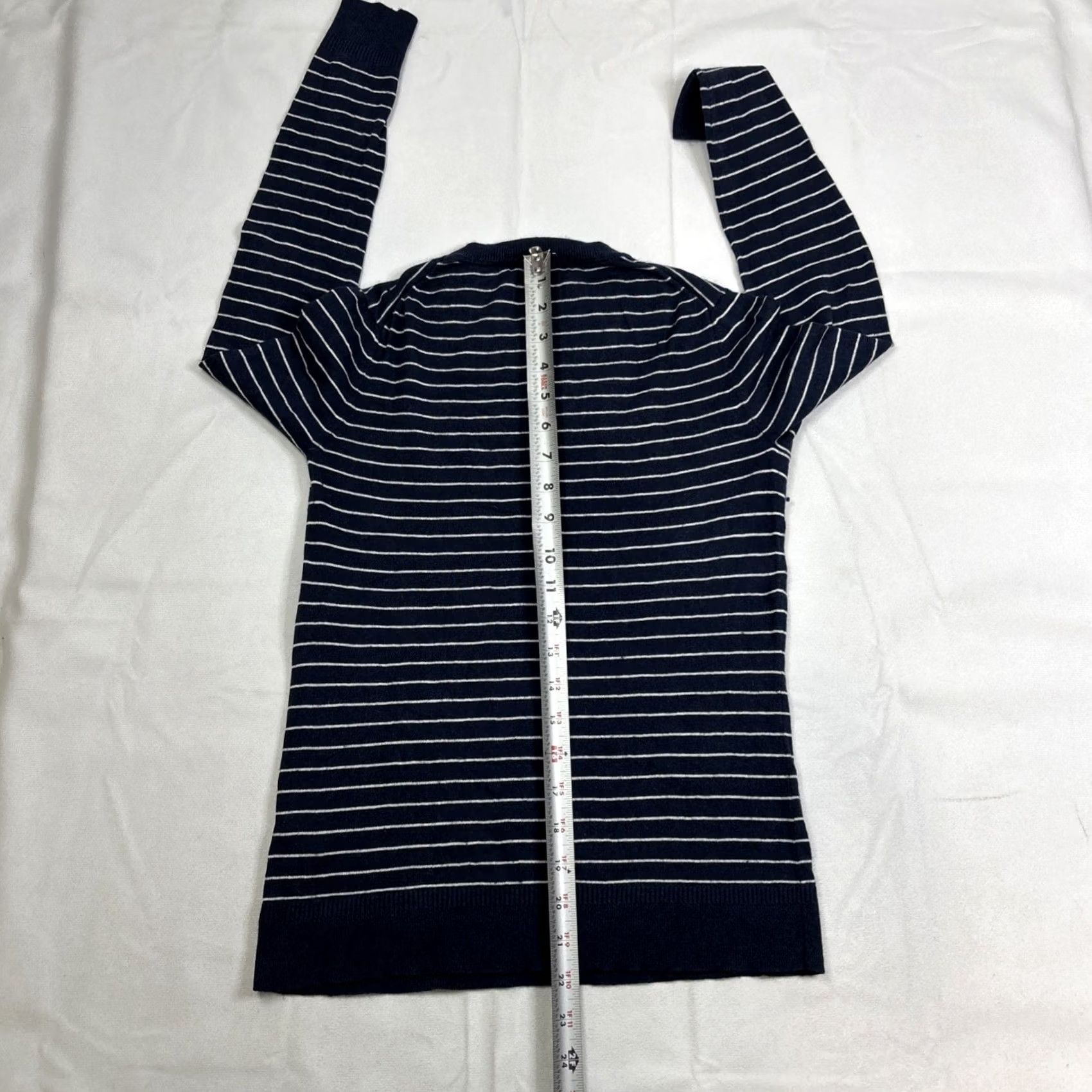 Banana Republic Banana Republic Sweater Women’s XS Navy Silk Blend Striped Crew Neck Long Sleeve Pullover Size XS / US 0-2 / IT 36-38 - 5 Thumbnail