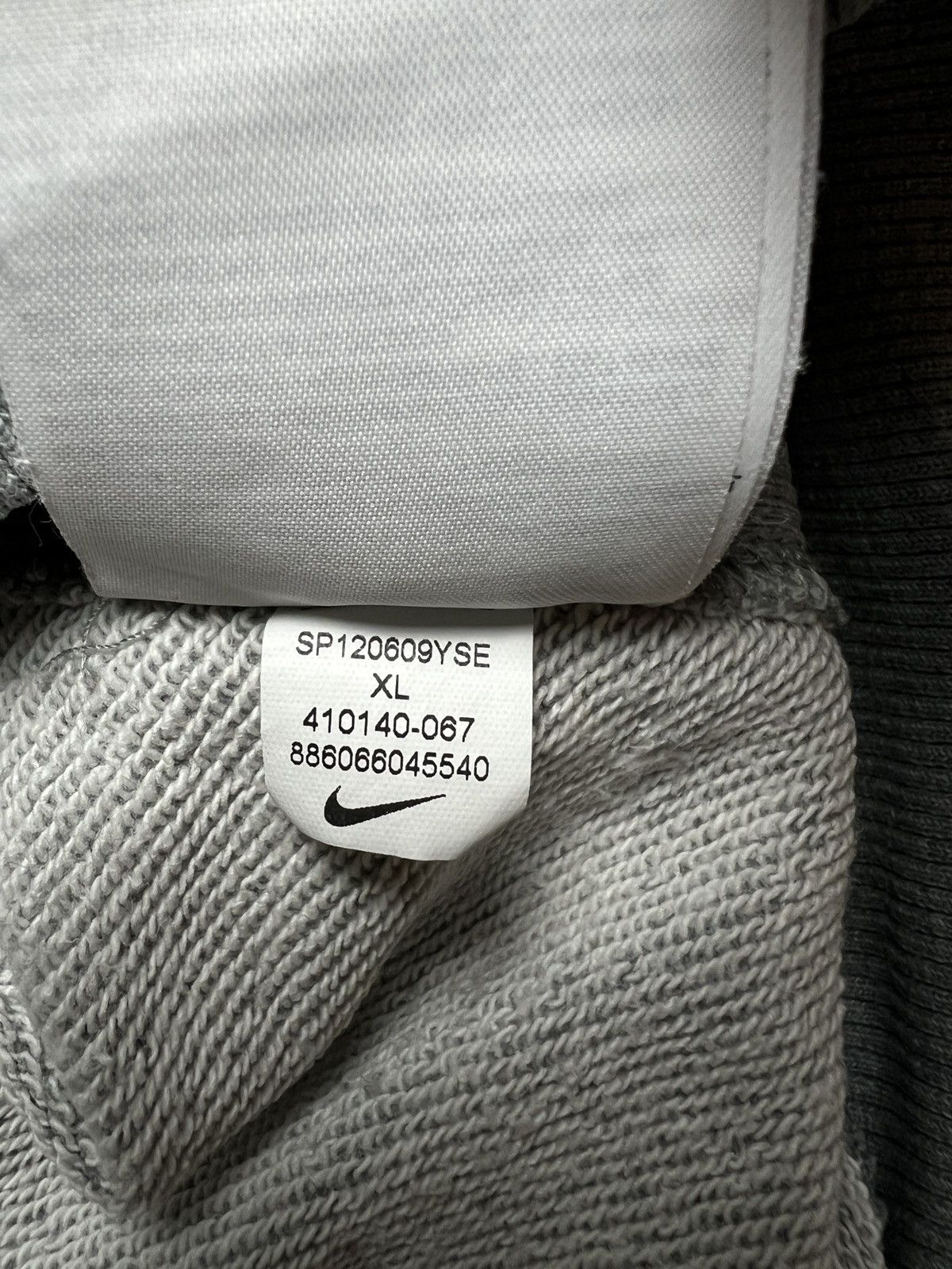 Nike Hoodie Nike Vintage center logo swoosh hype fit Travis Style Size L / US 10 / IT 46 - 15 Thumbnail