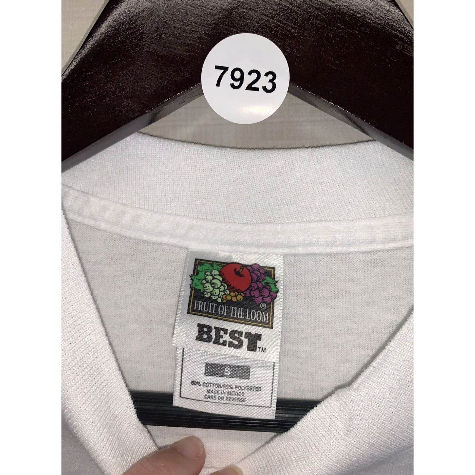 Fruit Of The Loom Vintage 1997 Wild Wings Bald Eagle Graphic Print Shirt Mens Small White Cotton Blend Graphic Tee Sportswear/Beach Mens Boys Size Small Size US S / EU 44-46 / 1 - 4 Thumbnail