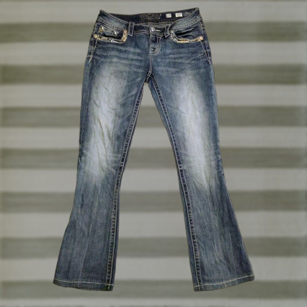 Miss Me Miss Me Jeans Womens 27 Blue Dark Wash Mid-Rise Boot Rhinestone Embroidered Logo 5-Pocket Denim Stretch Bootcut Size 27" / US 4 / IT 40 - 1 Thumbnail