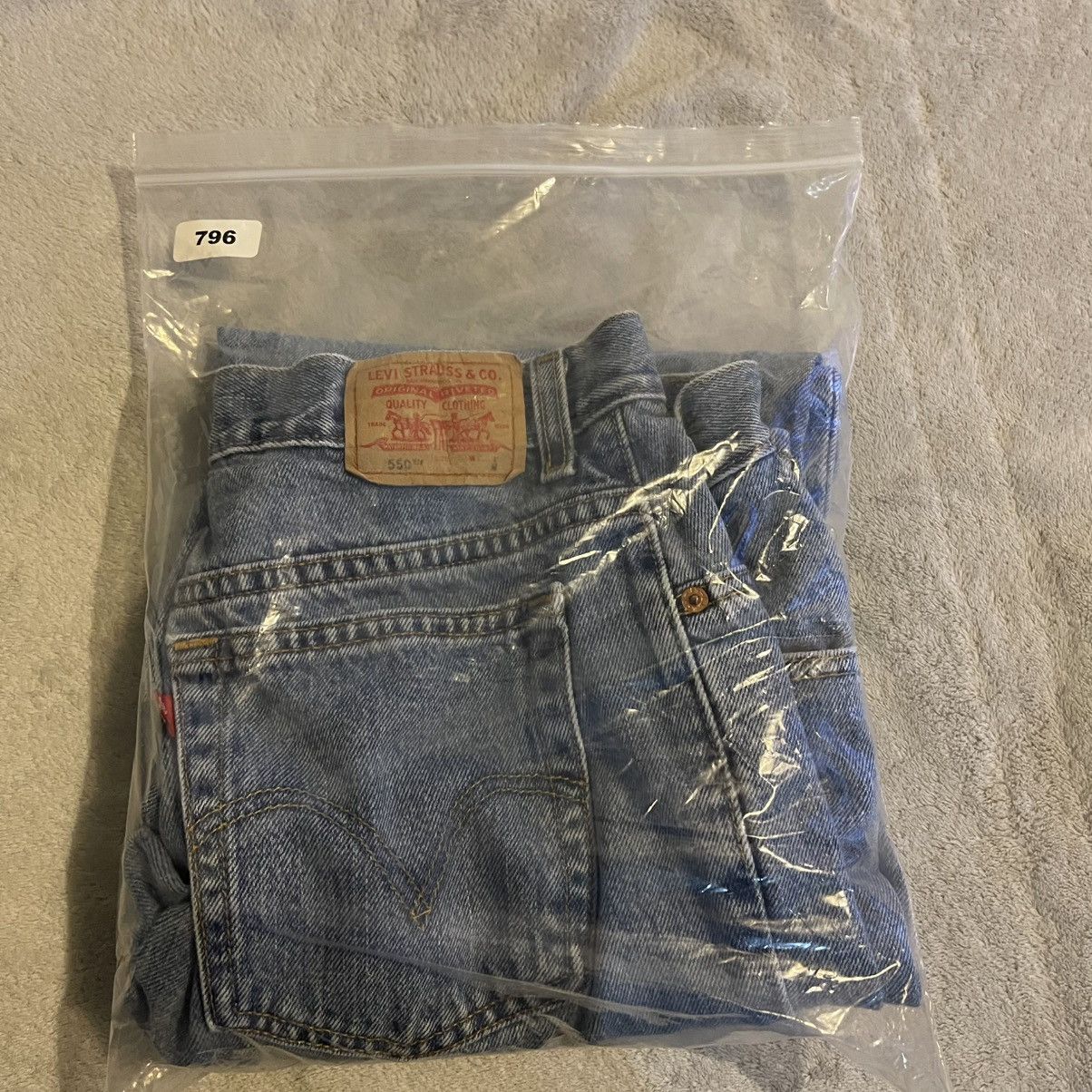 Levi's Vintage Levi's 550 Jeans Women 16 Blue Relaxed Fit Tapered Size 33" - 11 Thumbnail