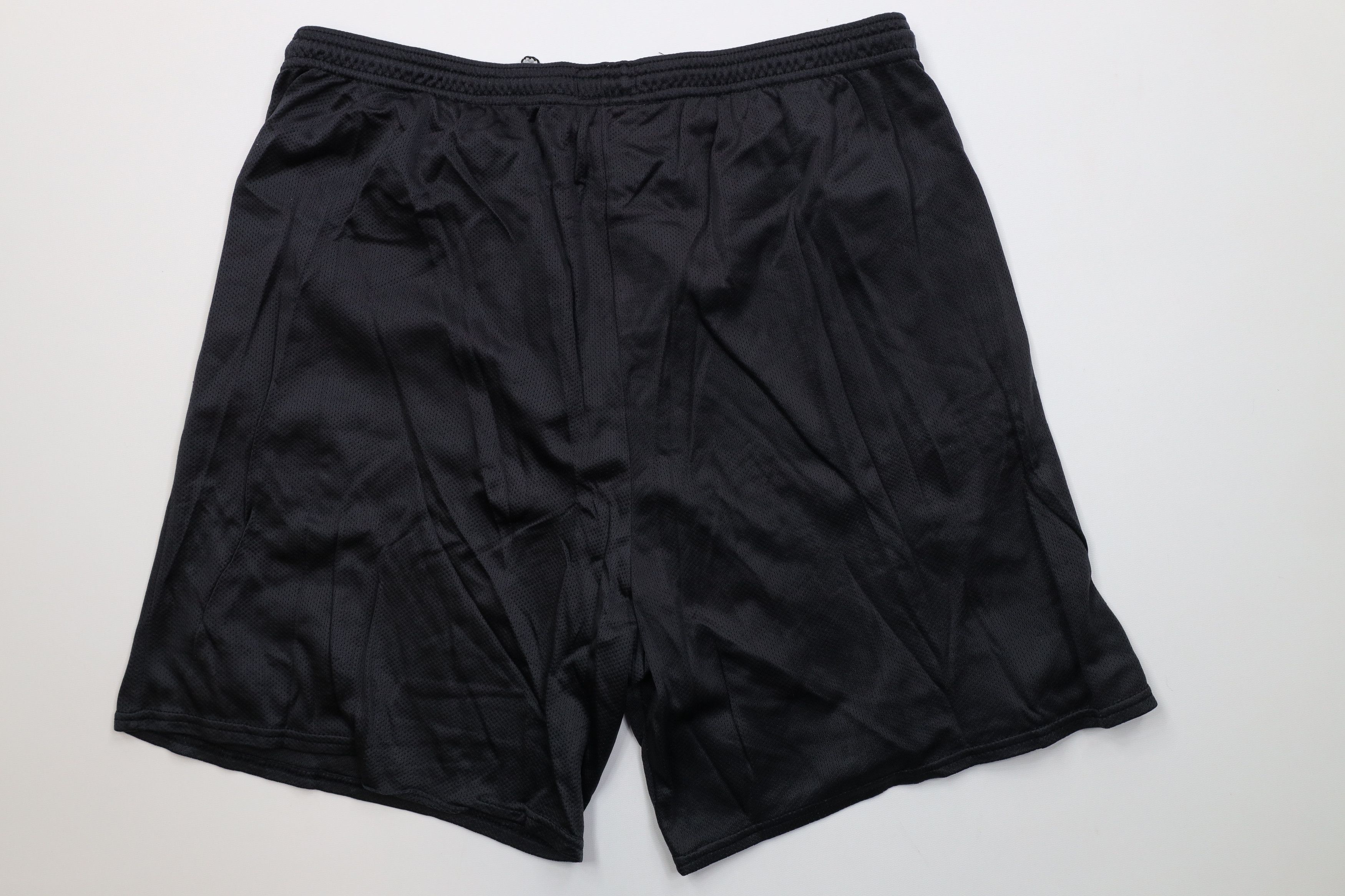 Vintage Vintage 90s Ohio State University Above Knee Shorts Nylon Size US 36 / EU 52 - 8 Thumbnail