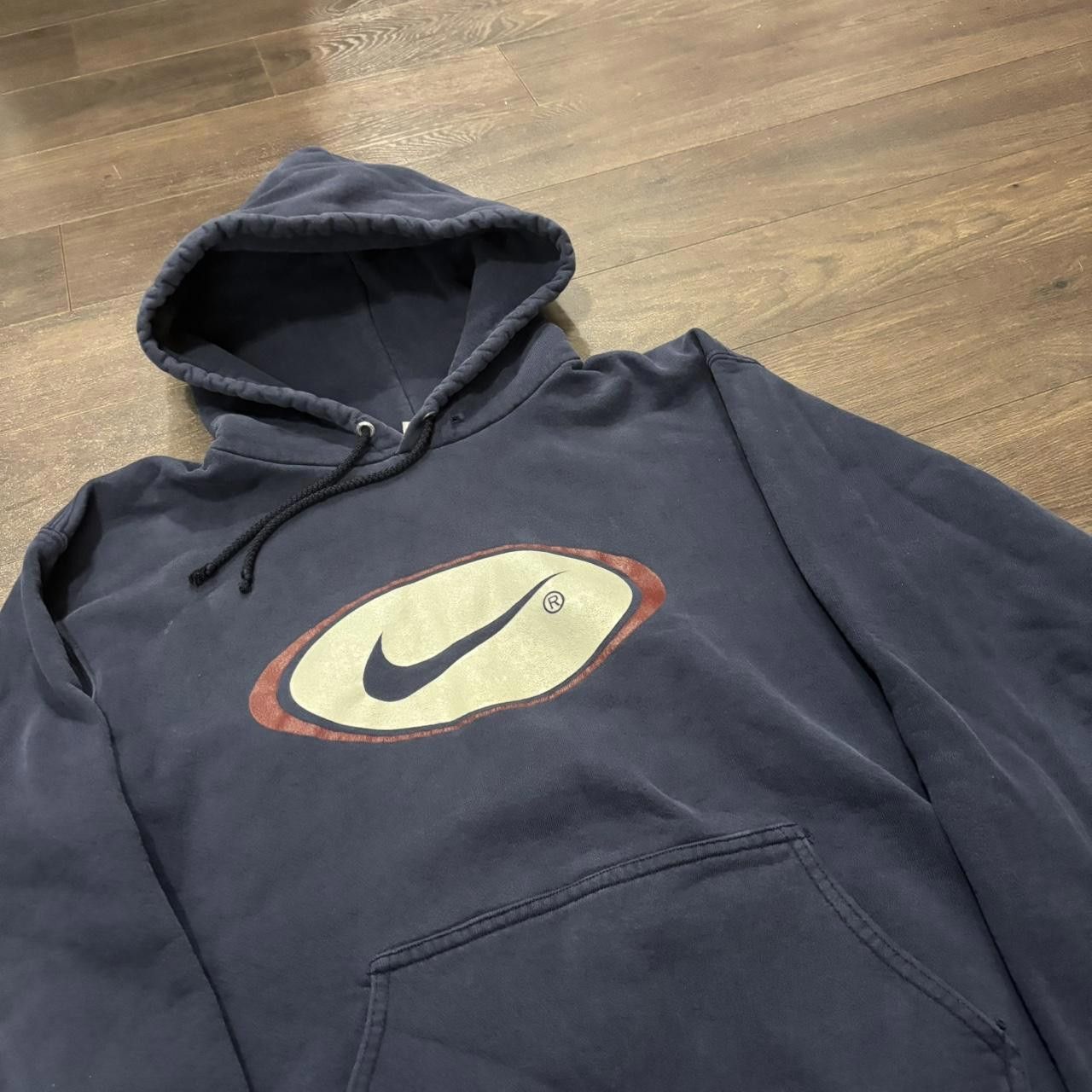 Nike Vintage made in Canada Nike swoosh hoodie 90s M Size US M / EU 48-50 / 2 - 1 Thumbnail