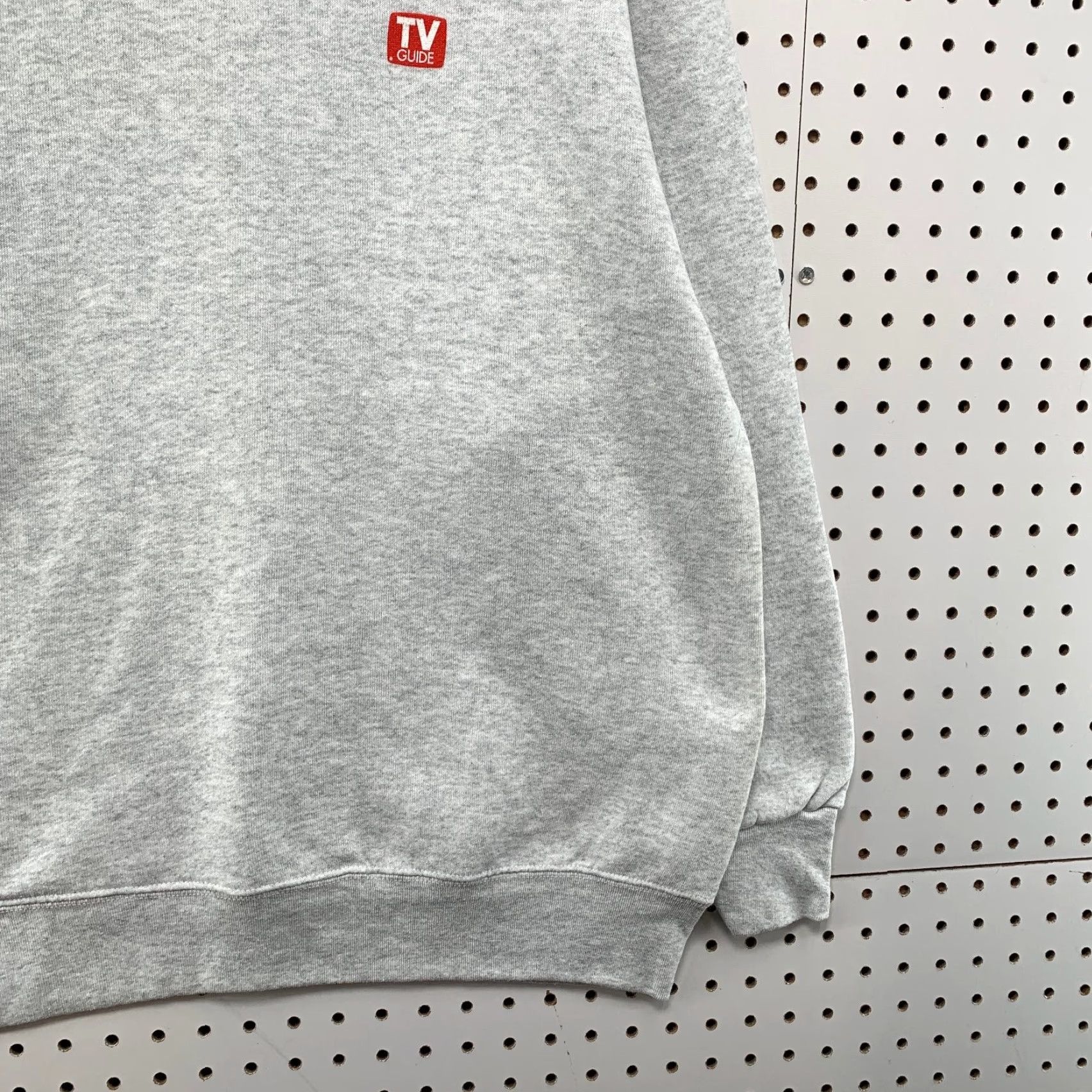 Fruit Of The Loom VINTAGE TV Guide Sweatshirt Mens Large Gray Crewneck Fleece DAD Cyber Punk Size US L / EU 52-54 / 3 - 6 Thumbnail