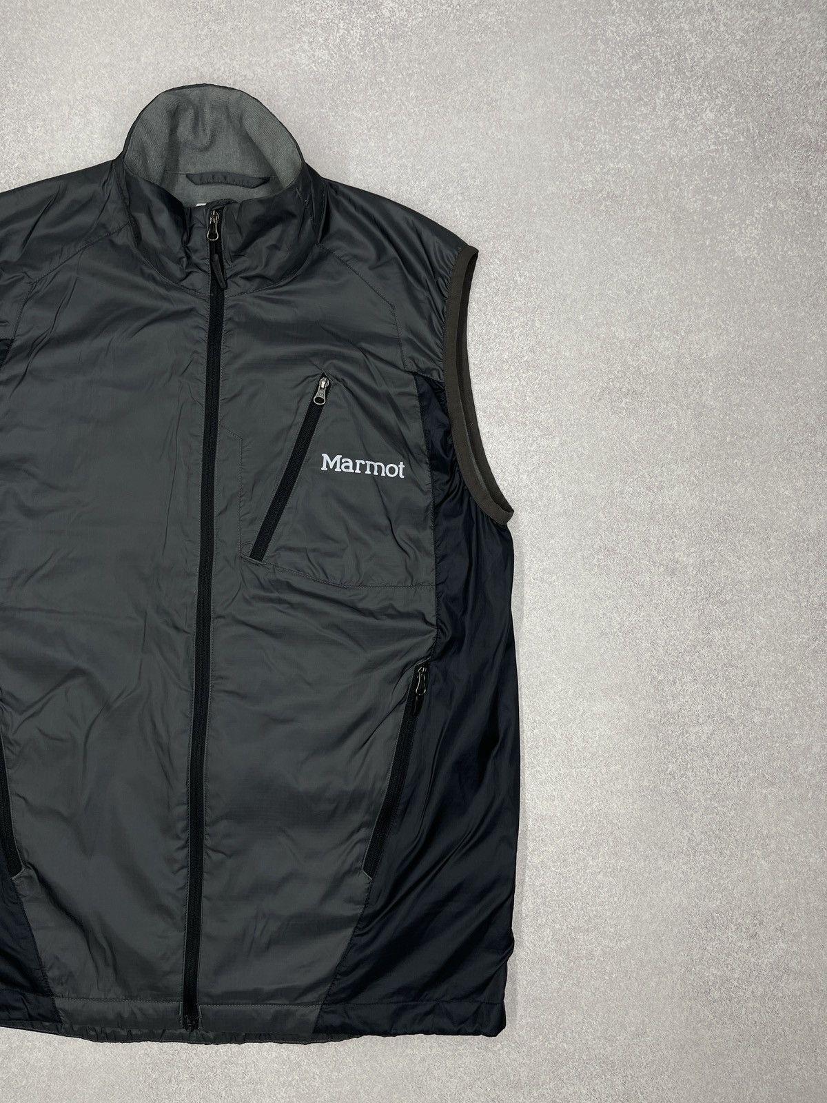 Marmot Mens Marmot Nylon Vest Grey Outdoor Gorpcore Size S Size US S / EU 44-46 / 1 - 3 Thumbnail