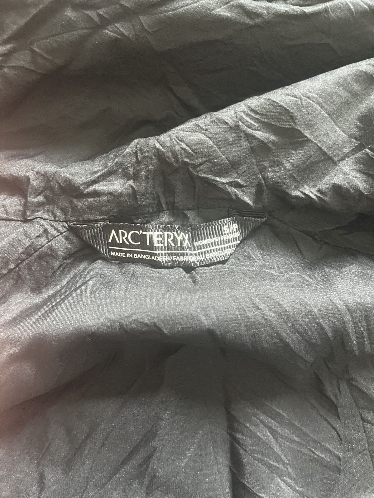 Arc'teryx Arc’teryx atom black jacket authentic gorpcore streetwear Size S / US 4 / IT 40 - 5 Thumbnail