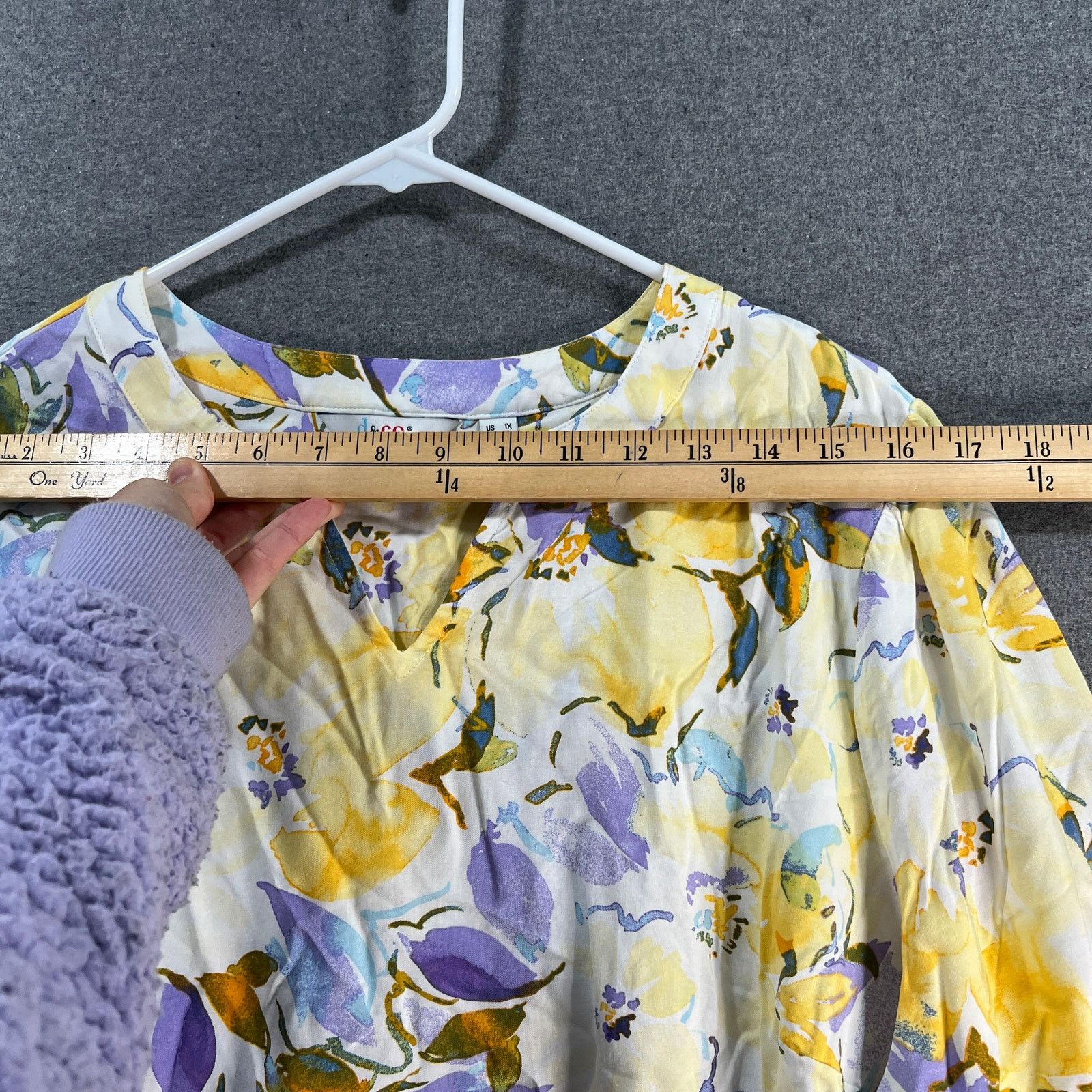 Denim & Co. Denim & Co. Floral Printed V-Neck Blouse with Side Slits Size XL / US 12-14 / IT 48-50 - 6 Thumbnail
