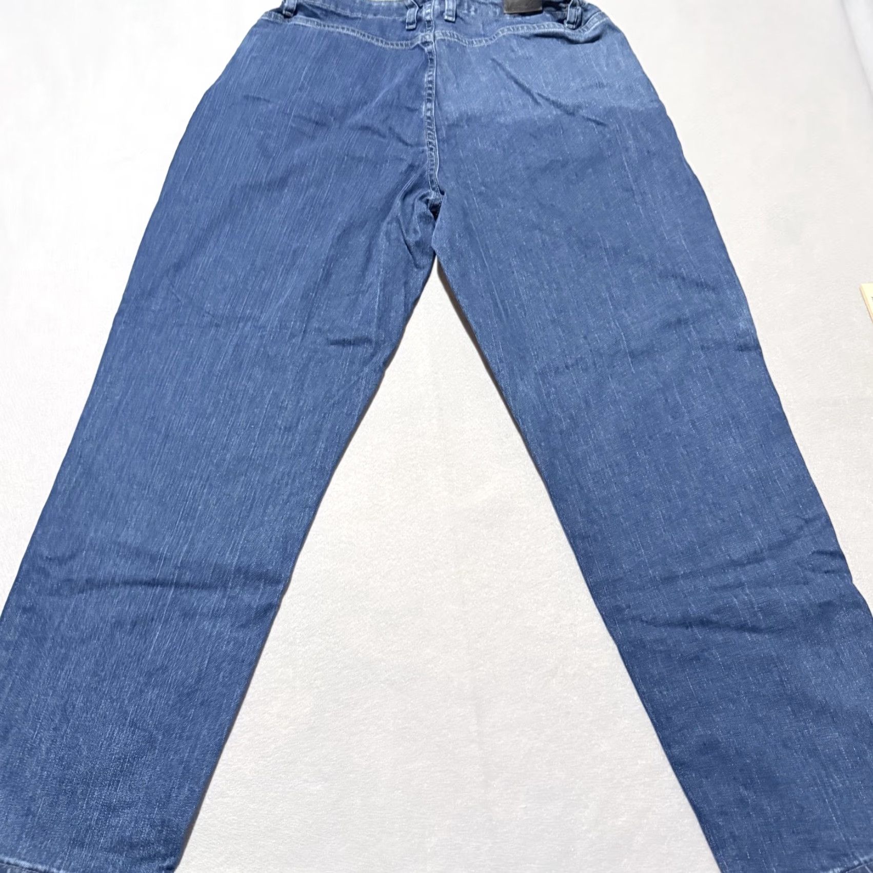Lee Lee Jeans Pepperstone Denim Relaxed Tapered Jeans Women 18 Medium Pepperstone Blue 5-Pocket Elastic Waist Size 24" / US 00 / IT 34 - 6 Thumbnail