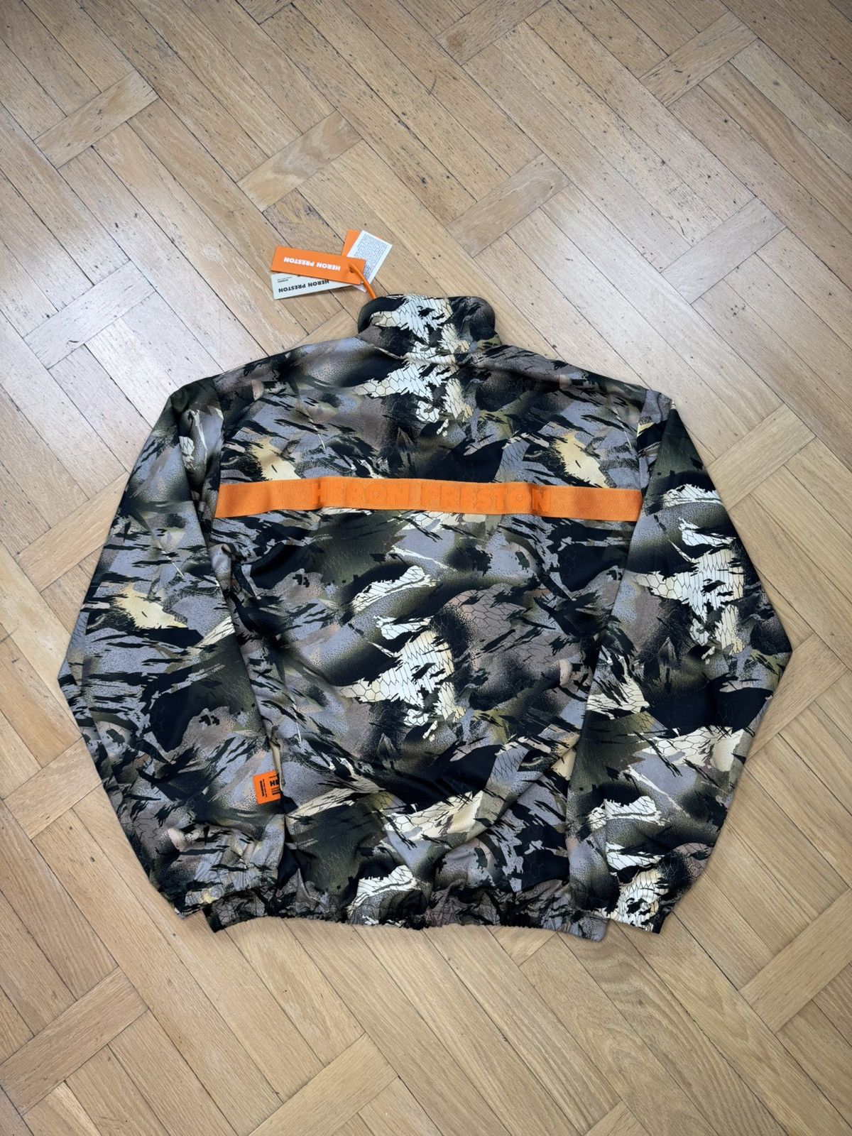 Heron Preston HERON PRESTON REAL TREE CAMO WINDBREAKER Size US M / EU 48-50 / 2 - 2 Thumbnail