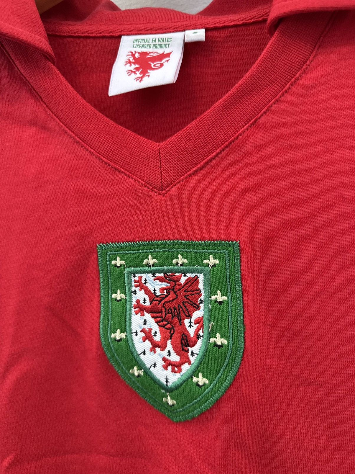 Other Wales Home Football Shirt Soccer Jersey #10 Size S Size US S / EU 44-46 / 1 - 4 Thumbnail