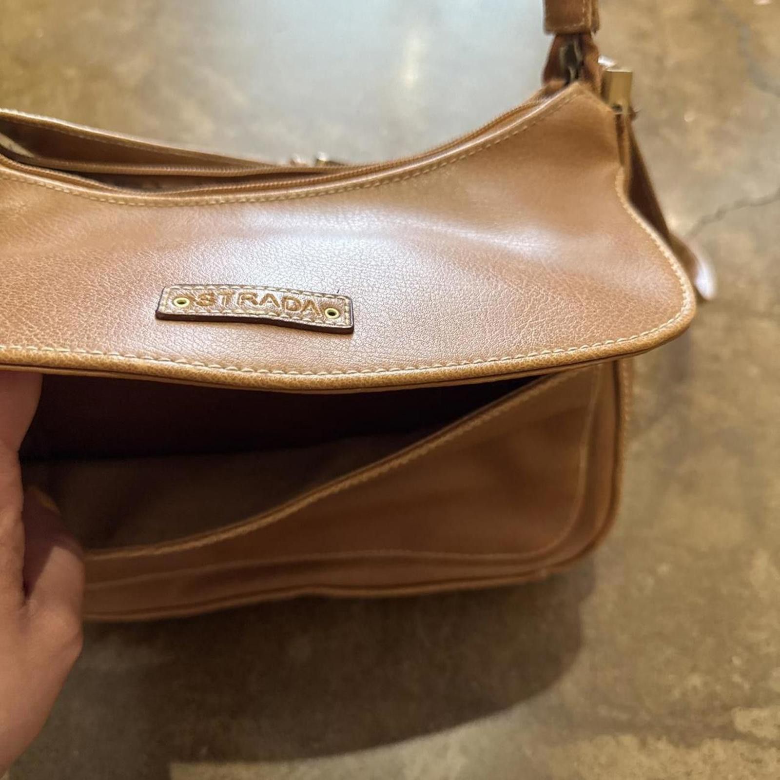 Other Vintage Tan Strada Leather Purse Size ONE SIZE - 4 Thumbnail