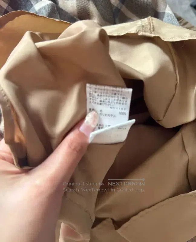 Burberry Burberry Color-Block Wool Short Dress for Women. Size S / US 4 / IT 40 - 8 Thumbnail