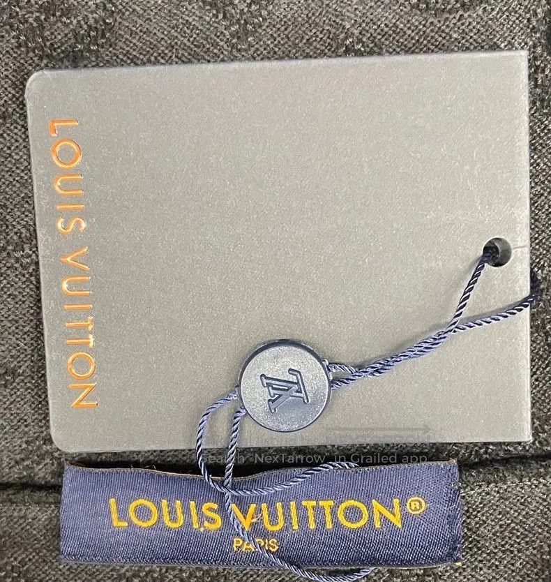 Louis Vuitton Louis Vuitton SS23 Logo Wool Sweatshirt. Size US M / EU 48-50 / 2 - 7 Thumbnail