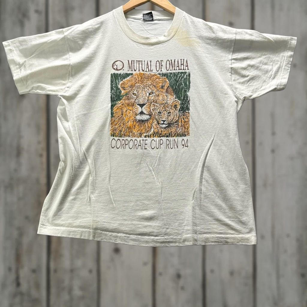 Fruit Of The Loom VINTAGE Fruit Of The Loom Shirt Mens XL White Mutual Of Omaha Lion Graphic Tee Size US XL / EU 56 / 4 - 1 Thumbnail