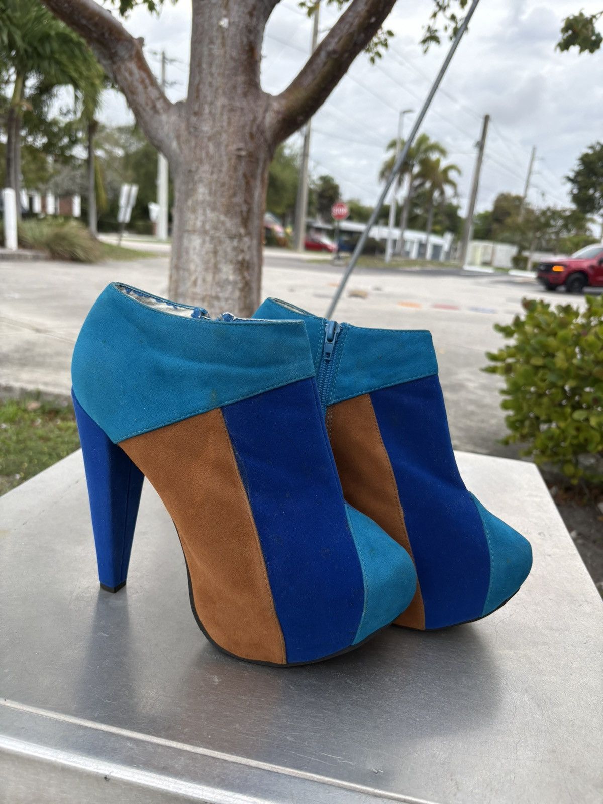 Other Platform Block Heel in BlueBrown Colorblock Suede SideZip 10 Size US 10 / IT 40 - 9 Thumbnail