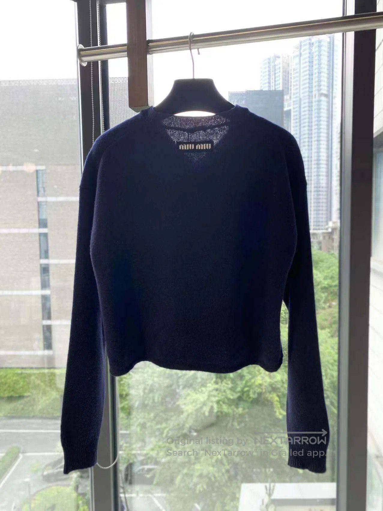 Miu Miu Miu Miu Classic Logo Wool Crew Neck Sweater| Size XS / US 0-2 / IT 36-38 - 3 Thumbnail