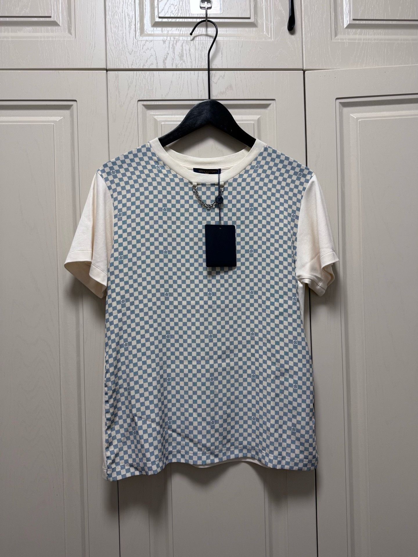 Louis Vuitton Louis Vuitton Blue White Check Short Sleeve T-shirt Size US S / EU 44-46 / 1 - 1 Thumbnail
