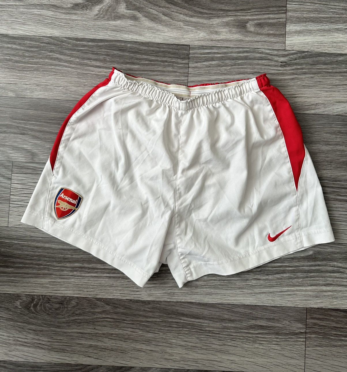 Nike Nike Vintage Arsenal London Shorts 2002/2004 hype y2k Size US 30 / EU 46 - 1 Thumbnail